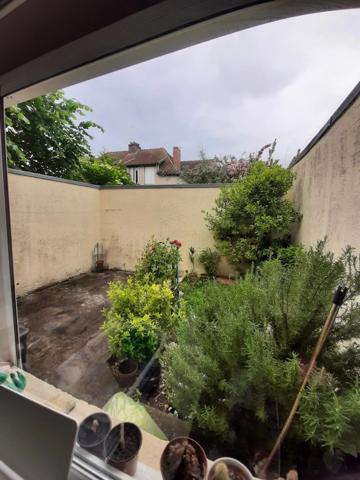 Location                                                      Maison
                        
                     5 pièces                      109 m2                     à Saint-Quentin