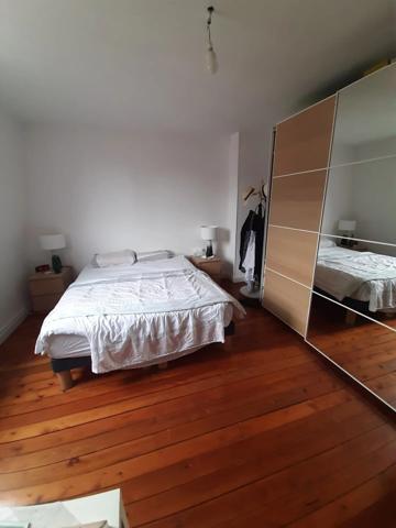 Location                                                      Maison
                        
                     5 pièces                      109 m2                     à Saint-Quentin