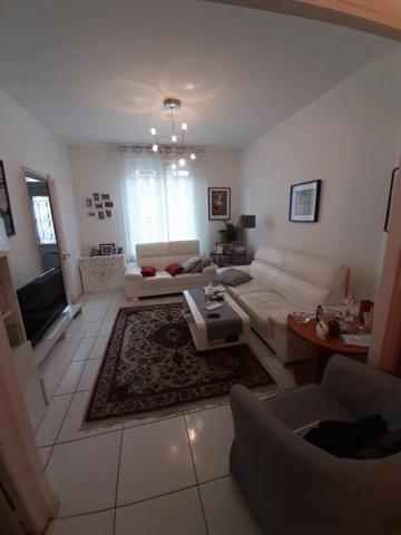 Location                                                      Maison
                        
                     5 pièces                      109 m2                     à Saint-Quentin