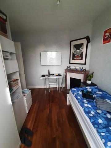 Location                                                      Maison
                        
                     5 pièces                      109 m2                     à Saint-Quentin