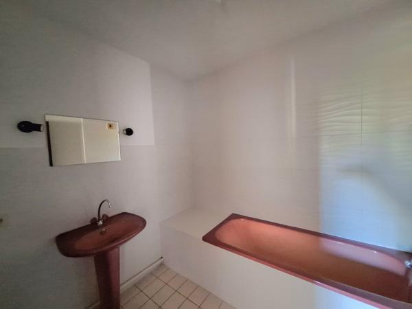 VENTE APPARTEMENT F3 CENTRE VILLE MONTLUCON Montlucon