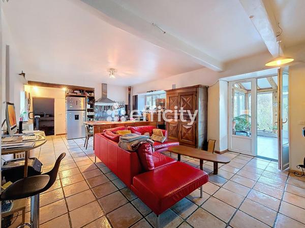 Maison 11 pièces - 300 m² Exclusivité efficity