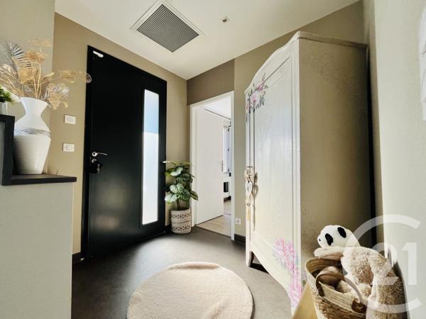 Maison à vendre  6 pièces - 143,58 m2 ST YRIEIX LA PERCHE - 87