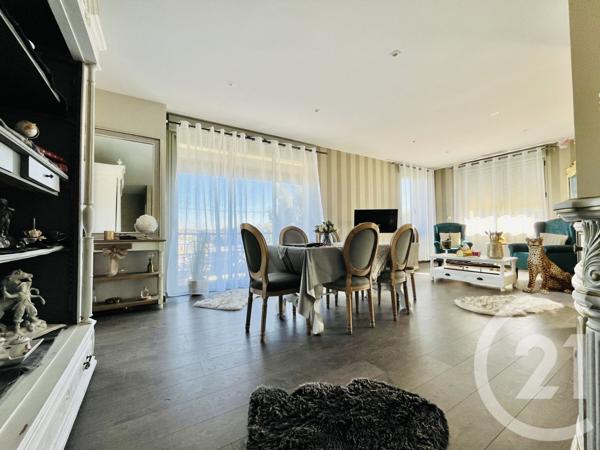 Maison à vendre  6 pièces - 143,58 m2 ST YRIEIX LA PERCHE - 87