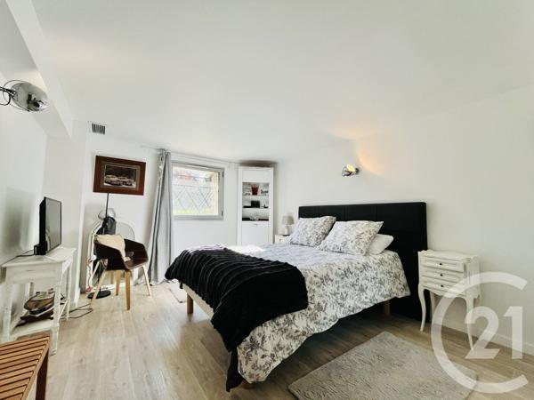 Maison à vendre  6 pièces - 143,58 m2 ST YRIEIX LA PERCHE - 87