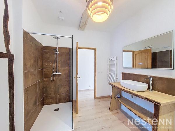 A Vendre Maison de ville en pierre rénovée de 166 m² dans le coeur historique de Condom