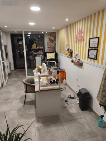 Fonds et/ou murs commerciaux à louer à Courrières dans le Pas-de-Calais (62710), ref : 62032-L839