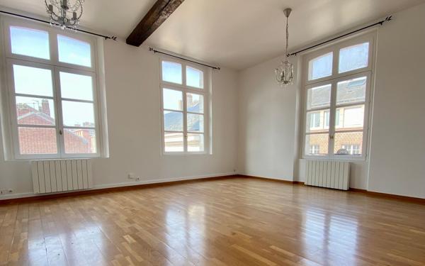 Appartement à louer    4 pièces •  Abbeville