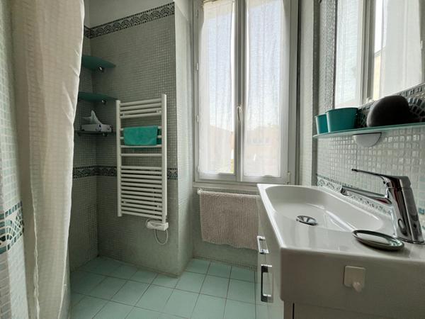 Maison Dourdan 7 pièce(s) 160 m2