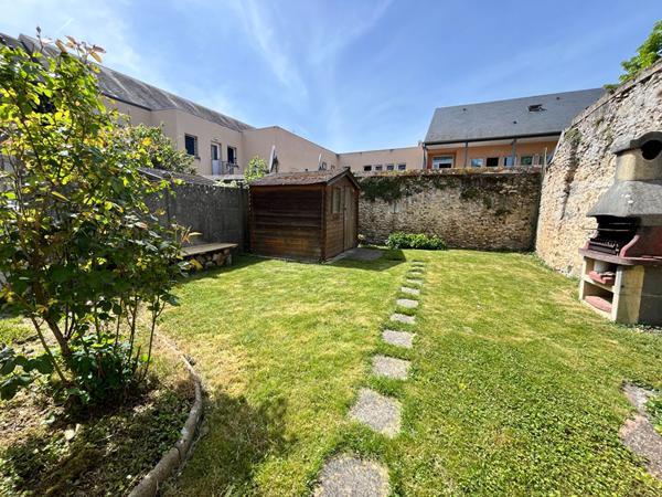 Maison Dourdan 7 pièce(s) 160 m2