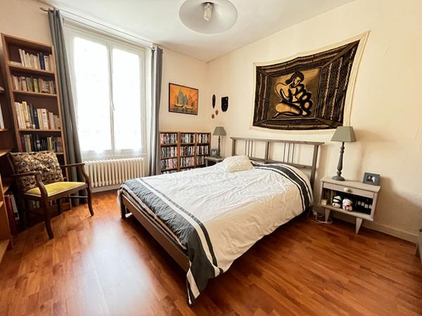 Maison Dourdan 7 pièce(s) 160 m2