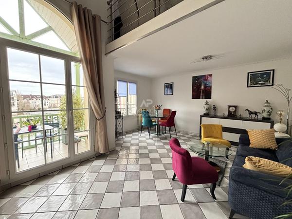 Appartement d'exception à vendre à Cergy - Dernier étage avec vue imprenable €379 000 ** - Référence 11185