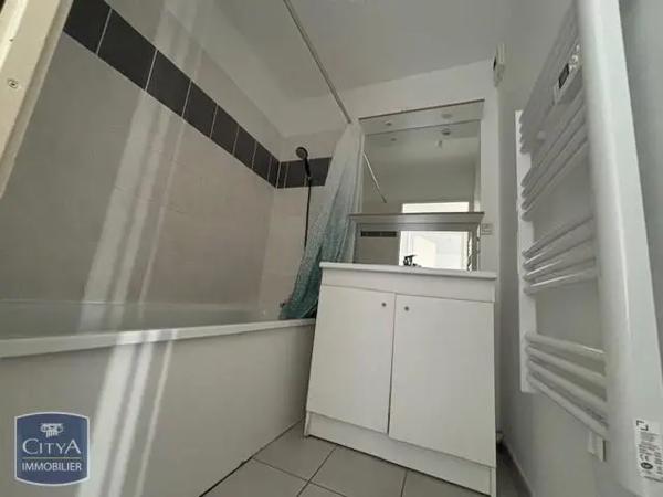 Appartement à louer 2 pièces 54.27m² Lunéville (54300)