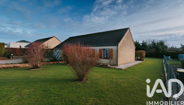 Maison à vendre 5 pièces 98 m² Saint-Georges-sur-Moulon