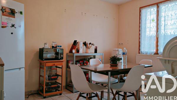 Maison à vendre 5 pièces 98 m² Saint-Georges-sur-Moulon