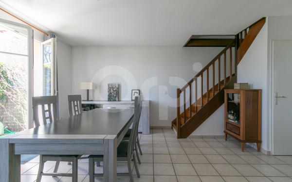 Maison à vendre    6 pièces • 83,39 m2 La Queue-en-Brie