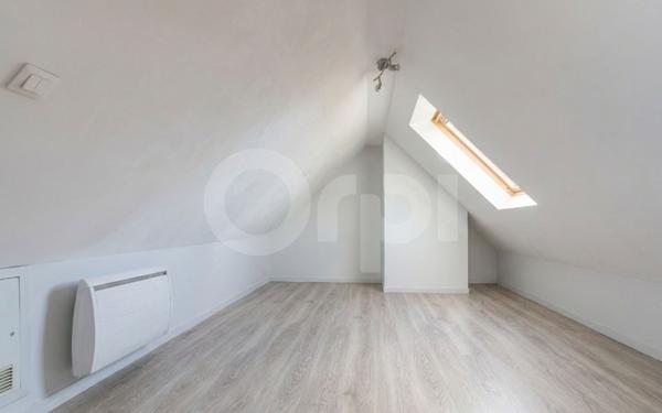 Maison à vendre    6 pièces • 83,39 m2 La Queue-en-Brie