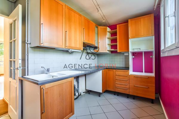 Appartement Le Vésinet - 80,86 m² - 5 pièces Le vesinet Appartement Le Vésinet - 80,86 m² - 5 pièces Le vesinet