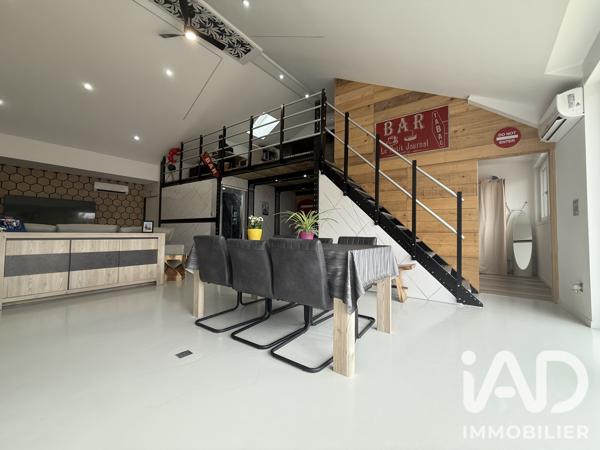 Immeuble à vendre 2 611 m² Saint-Nicolas
