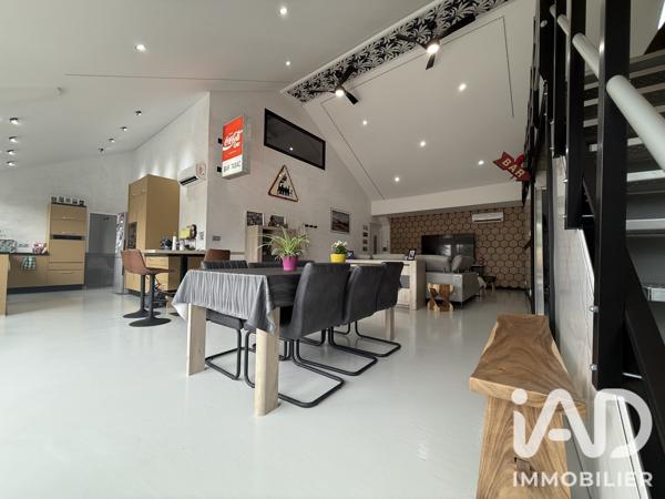 Immeuble à vendre 2 611 m² Saint-Nicolas