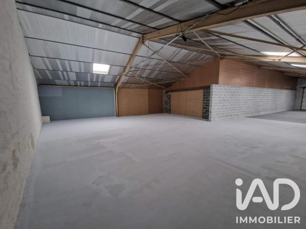 Immeuble à vendre 2 611 m² Saint-Nicolas
