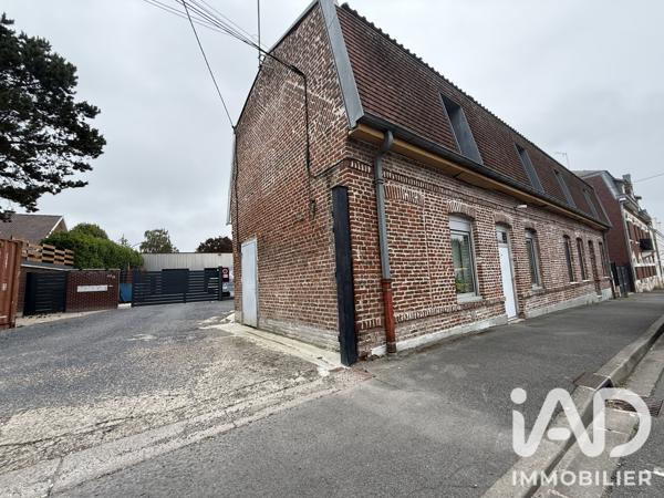 Immeuble à vendre 2 611 m² Saint-Nicolas