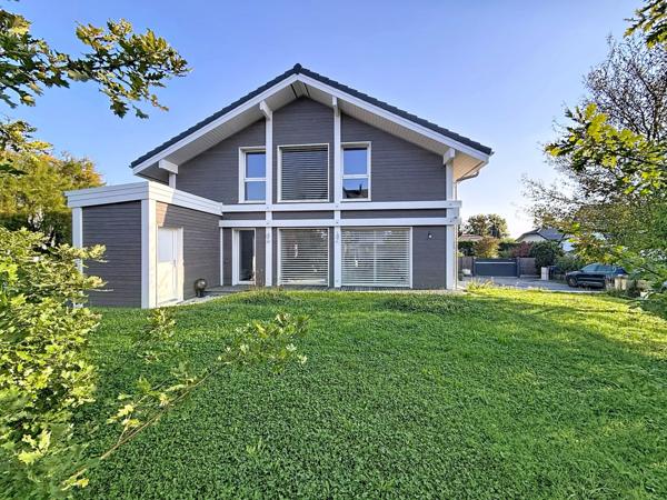 Maison à vendre 6 pièces DIVONNE LES BAINS (01)