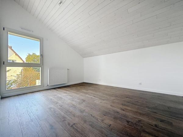 Maison à vendre 6 pièces DIVONNE LES BAINS (01)