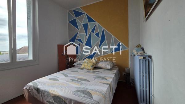 proche de tous commerces, écoles et de la gare