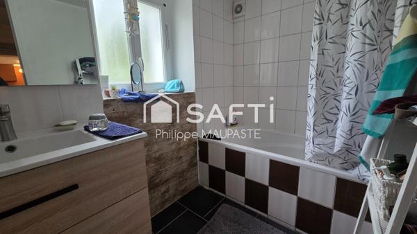 proche de tous commerces, écoles et de la gare