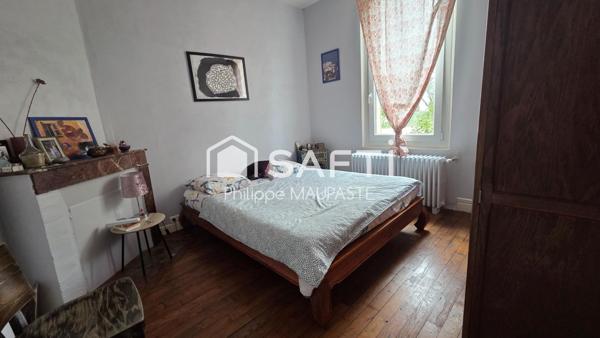 proche de tous commerces, écoles et de la gare