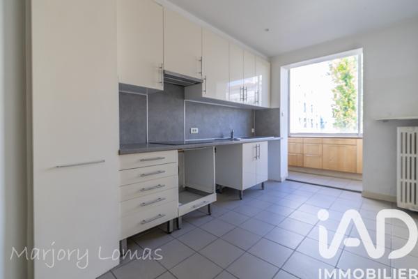 Appartement à vendre 4 pièces 114,82 m² Lyon 6