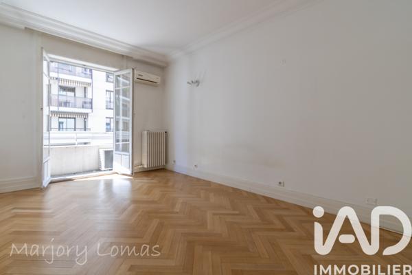 Appartement à vendre 4 pièces 114,82 m² Lyon 6