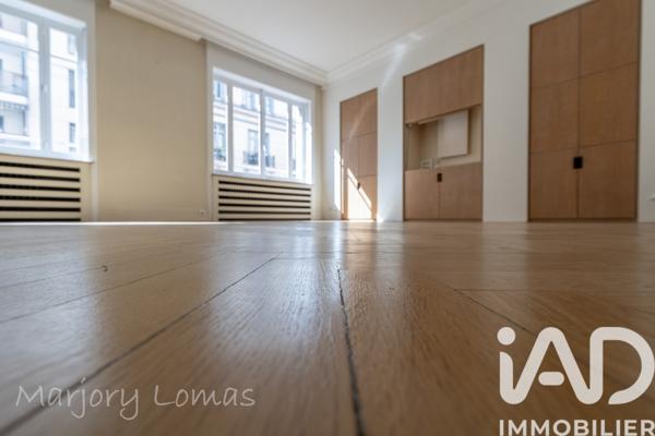 Appartement à vendre 4 pièces 114,82 m² Lyon 6