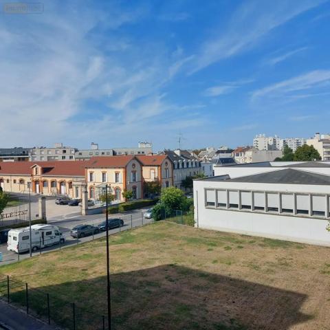 Location - Appartement Reims 51100 2 pièces 51 m 2