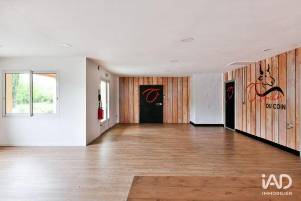 Murs commerciaux  à vendre 147 m² Prahecq