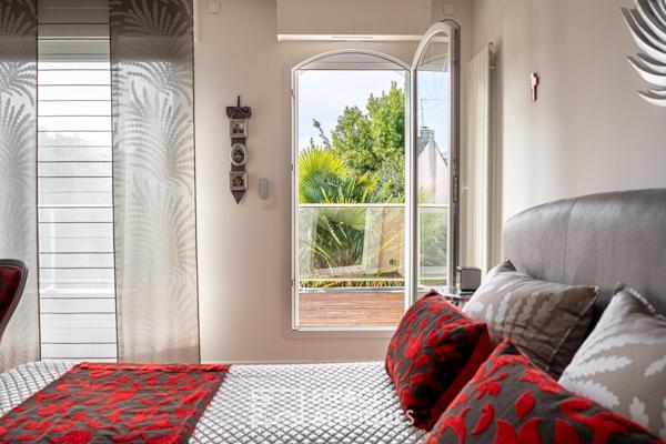 Elégante maison familiale avec piscine, entre volumes et lumières – Nantes Longchamp