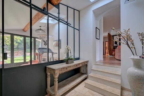 Vente Maison de luxe Bouc-Bel-Air 8 Pièces 211 m²