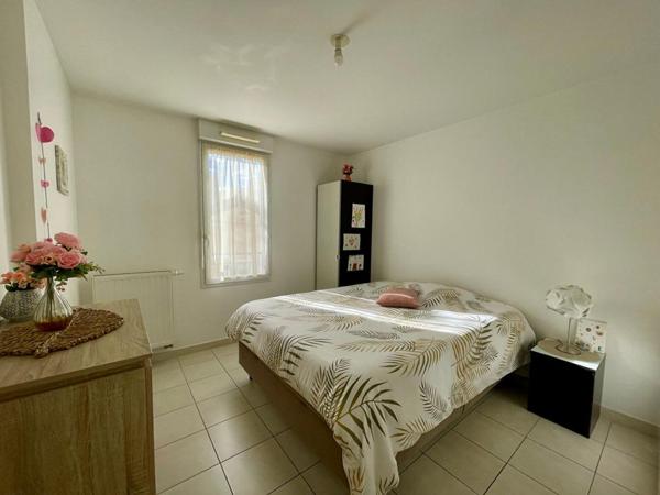 À découvrir sans tarder - T2 récent avec terrasse et garage - Toulon (83100)