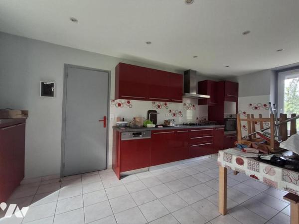 Saint-Herblain La Morlière, maison ancienne sur 2552 m2 de terrain