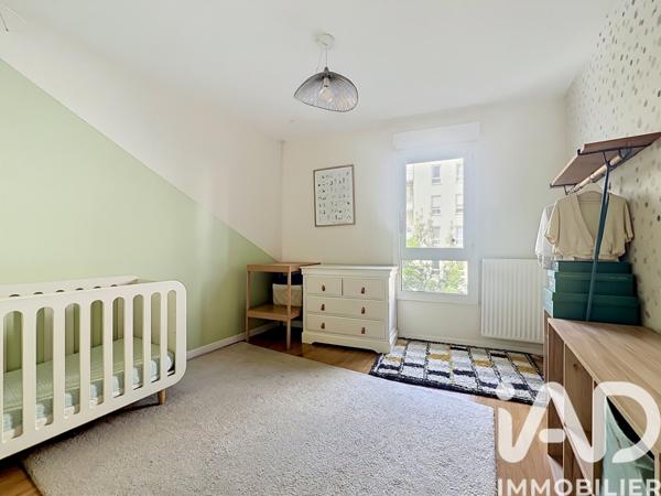 Appartement à vendre 4 pièces 86,63 m² Suresnes