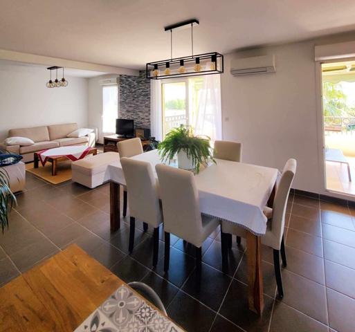 Lumineux T3/4 rénové + grande terrasse au calme + garage