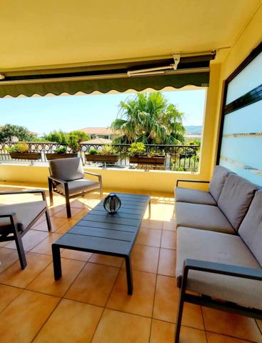 Lumineux T3/4 rénové + grande terrasse au calme + garage