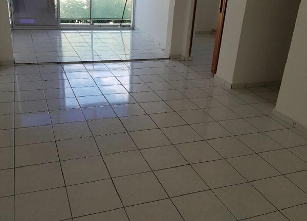 Appartement à vendre    2 pièces • 68,20 m2 Le Port