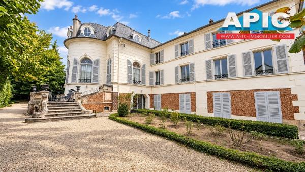 La vie de château ! En centre ville, appartement ...