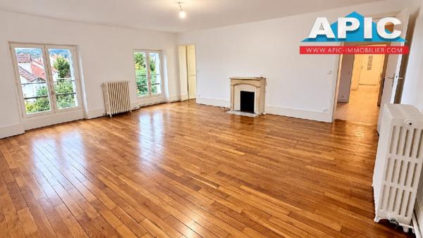 La vie de château ! En centre ville, appartement ...