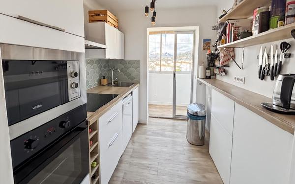 Appartement à vendre    4 pièces • 75 m2 Toulon