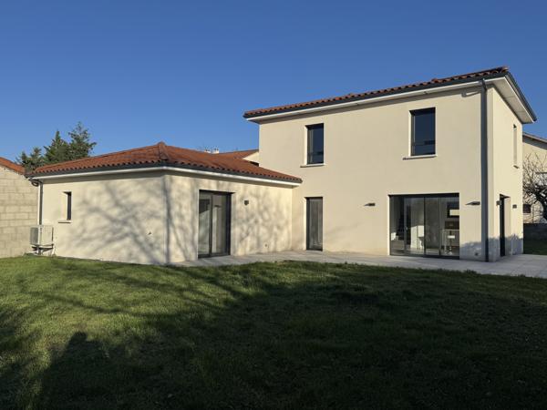 A LOUER ! Magnifique villa moderne avec prestations haut de gamme - 117m² - Ternay Ternay (69360)