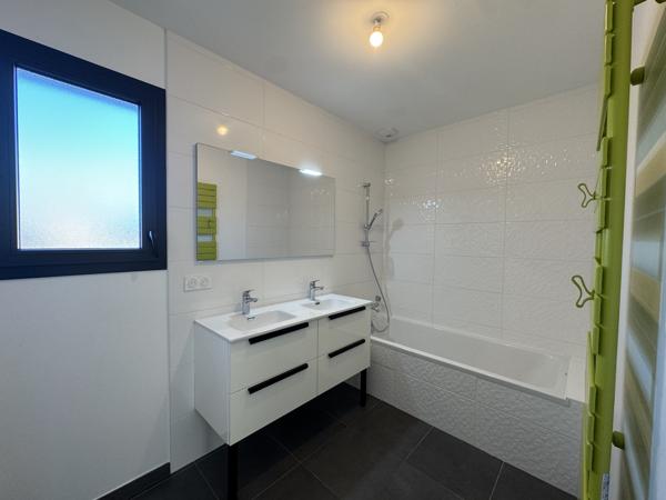 A LOUER ! Magnifique villa moderne avec prestations haut de gamme - 117m² - Ternay Ternay (69360)