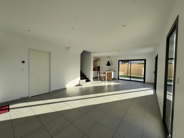 A LOUER ! Magnifique villa moderne avec prestations haut de gamme - 117m² - Ternay Ternay (69360)